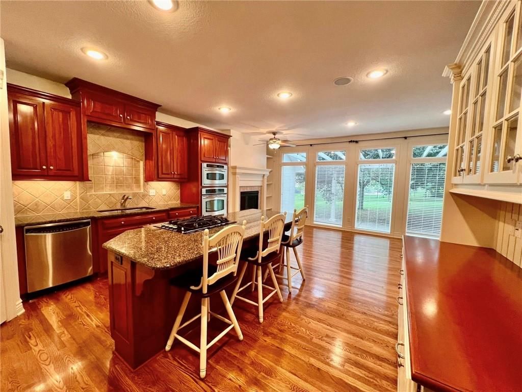 4704 SW Gull Point Drive — photo 8