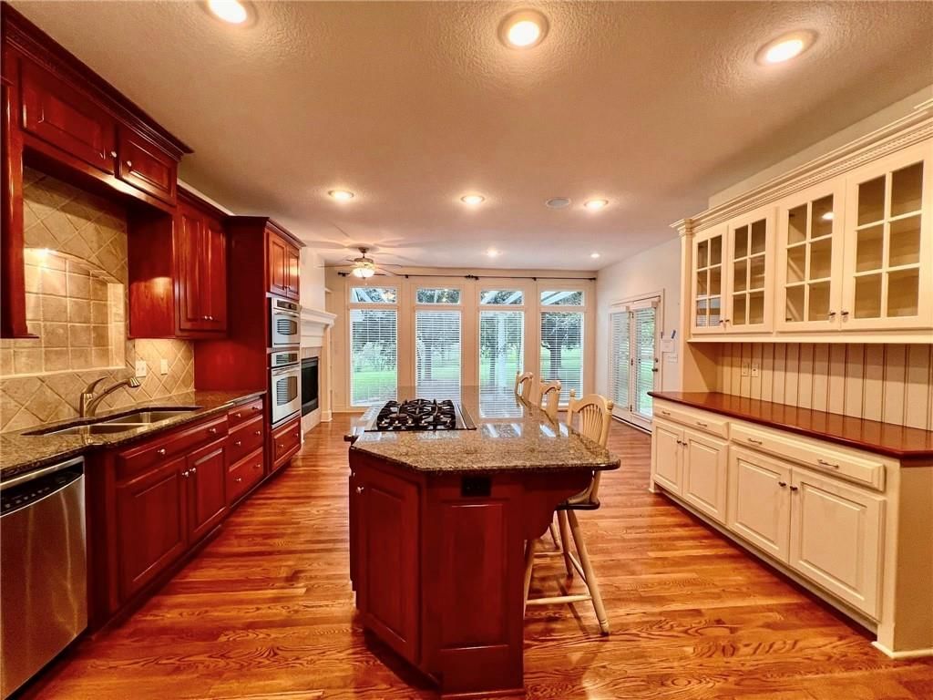 4704 SW Gull Point Drive — photo 9