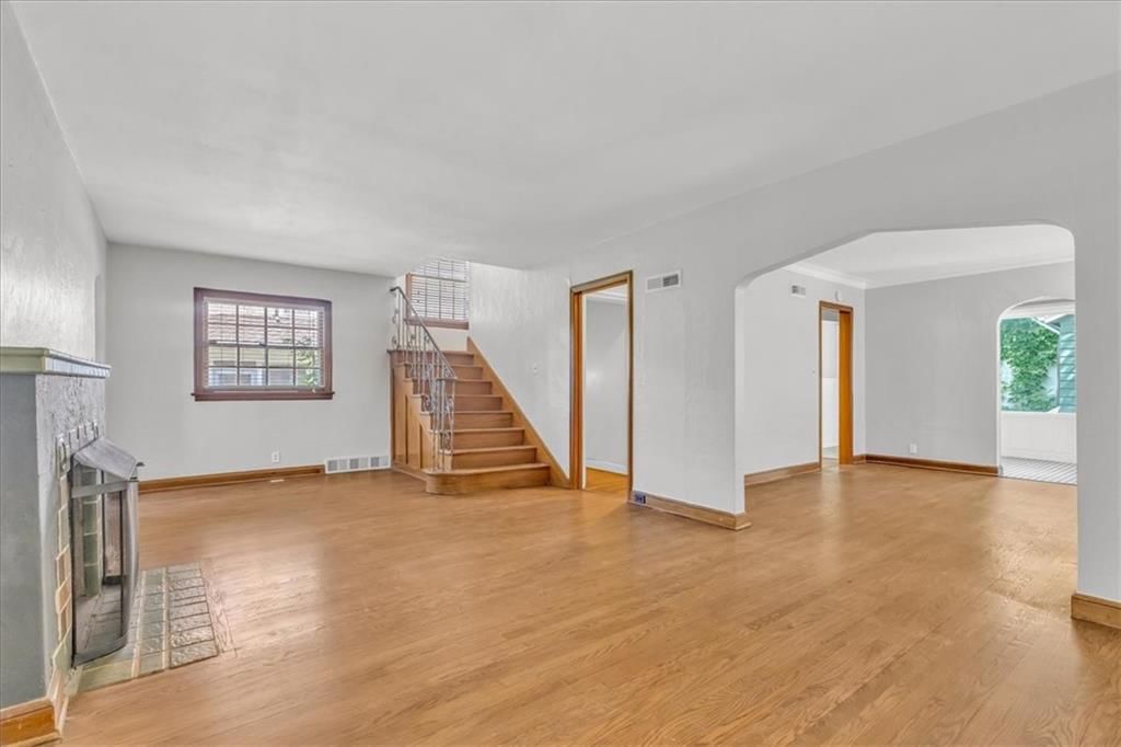 226 E 73rd Street — photo 5