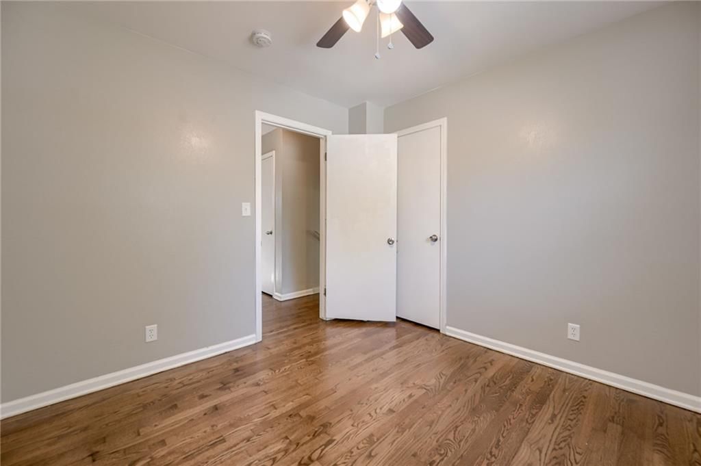 3200 Queen Ridge Drive — photo 14