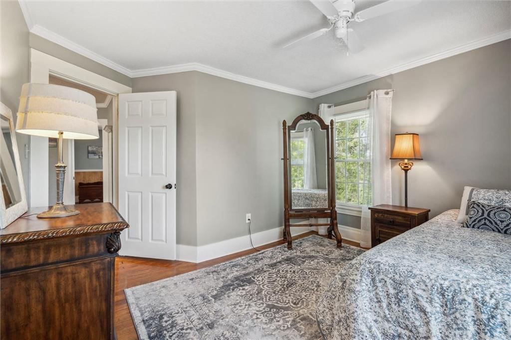 2701 E Elm Street — photo 24