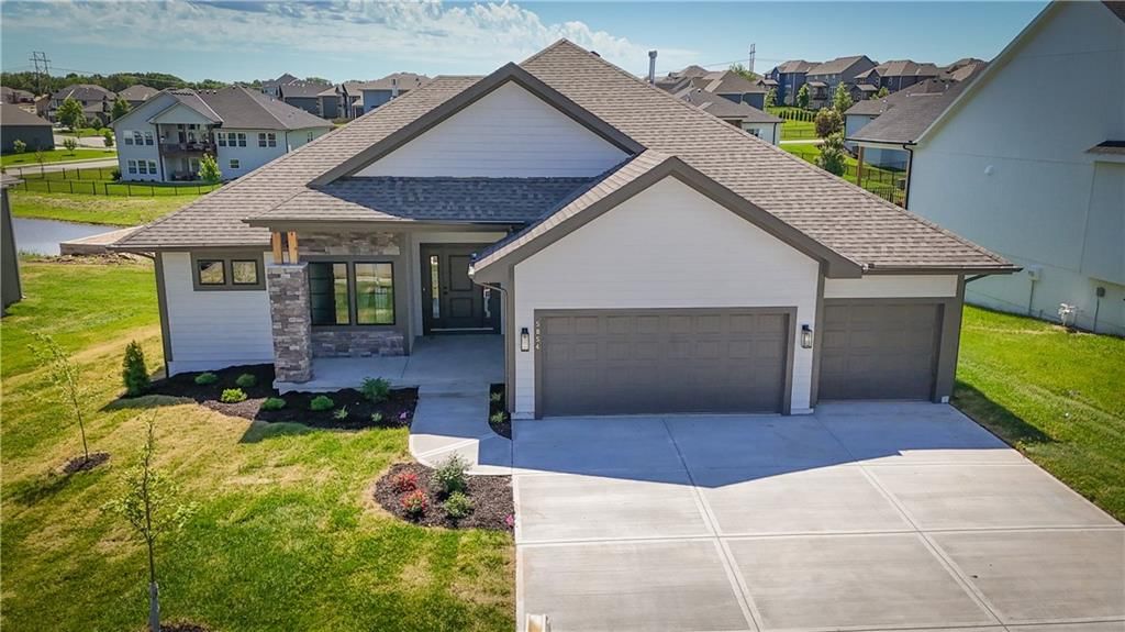 5854 McCormick Drive — photo 3