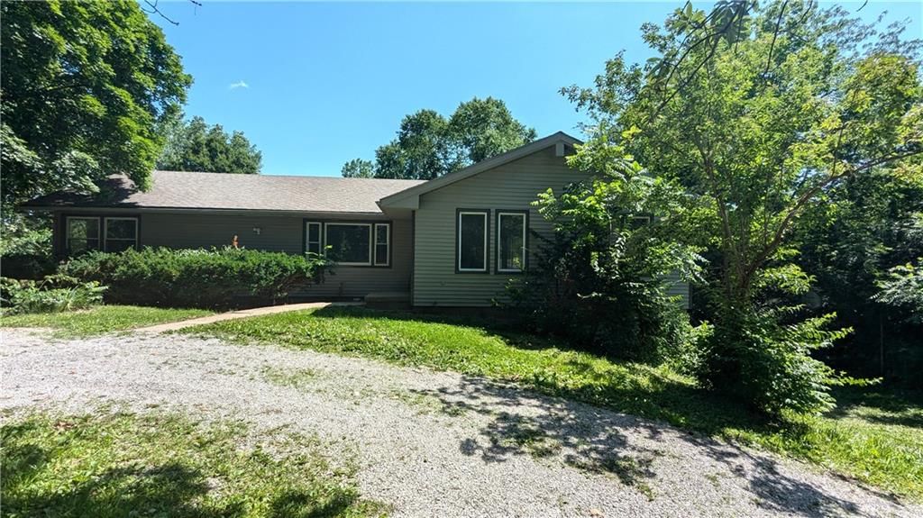 1131 Bill Johnson Road — photo 35