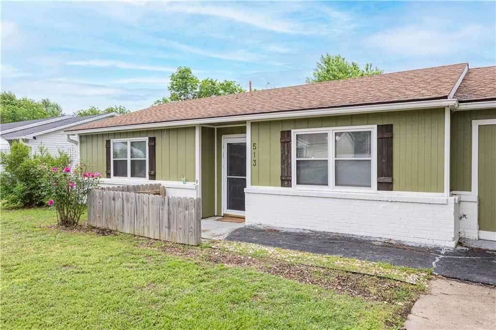 513 Sinclair Drive — photo 2