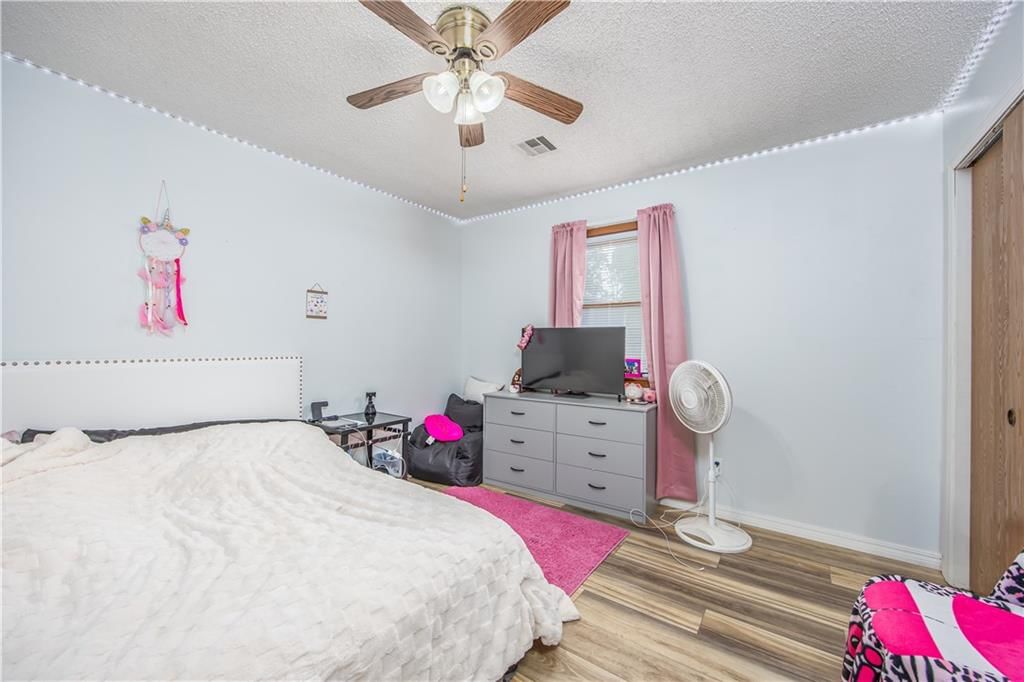 513 Sinclair Drive — photo 9