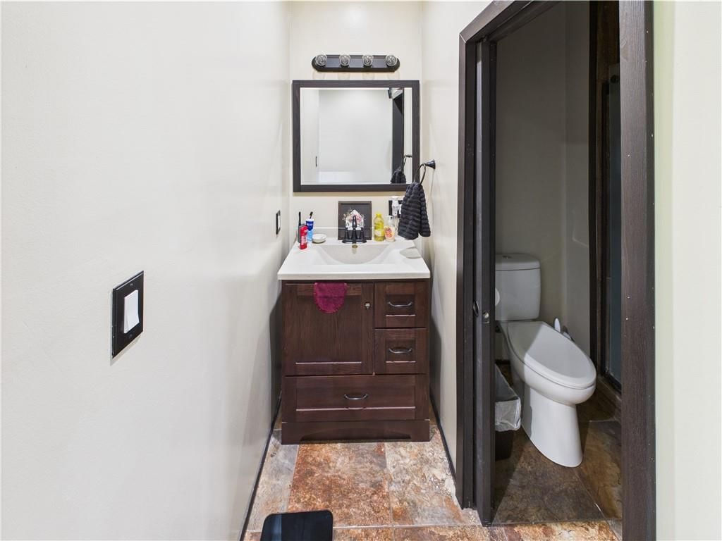 301 S Missouri Street — photo 13