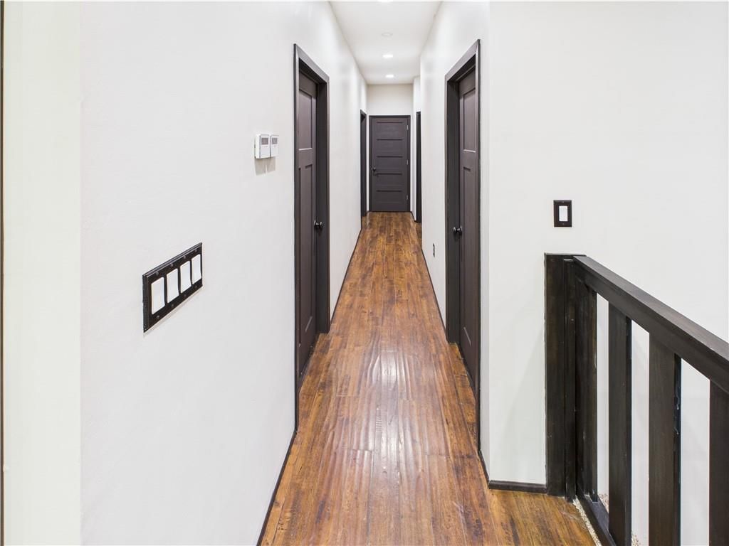 301 S Missouri Street — photo 17