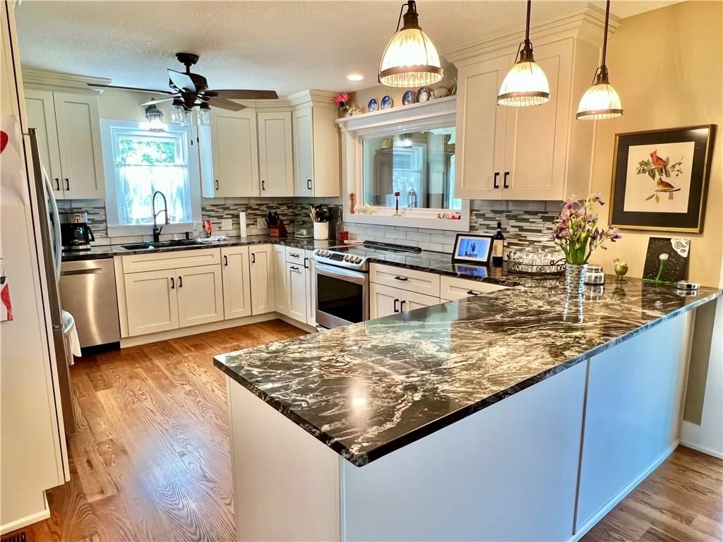 1155 Golf Road — photo 10