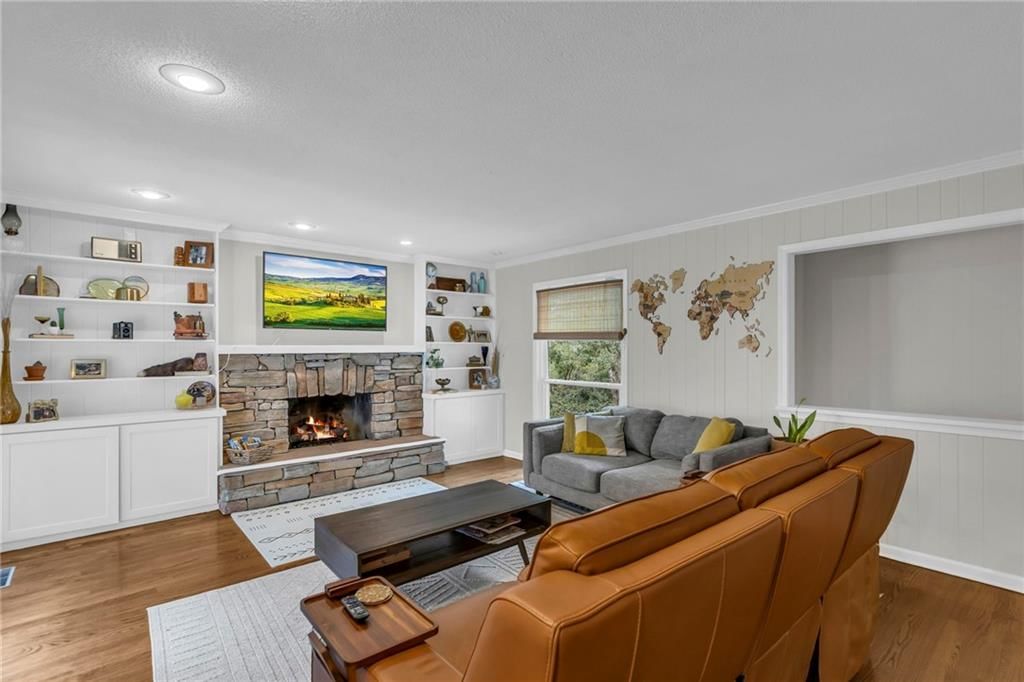 4212 NW Briarcliff Lane — photo 11
