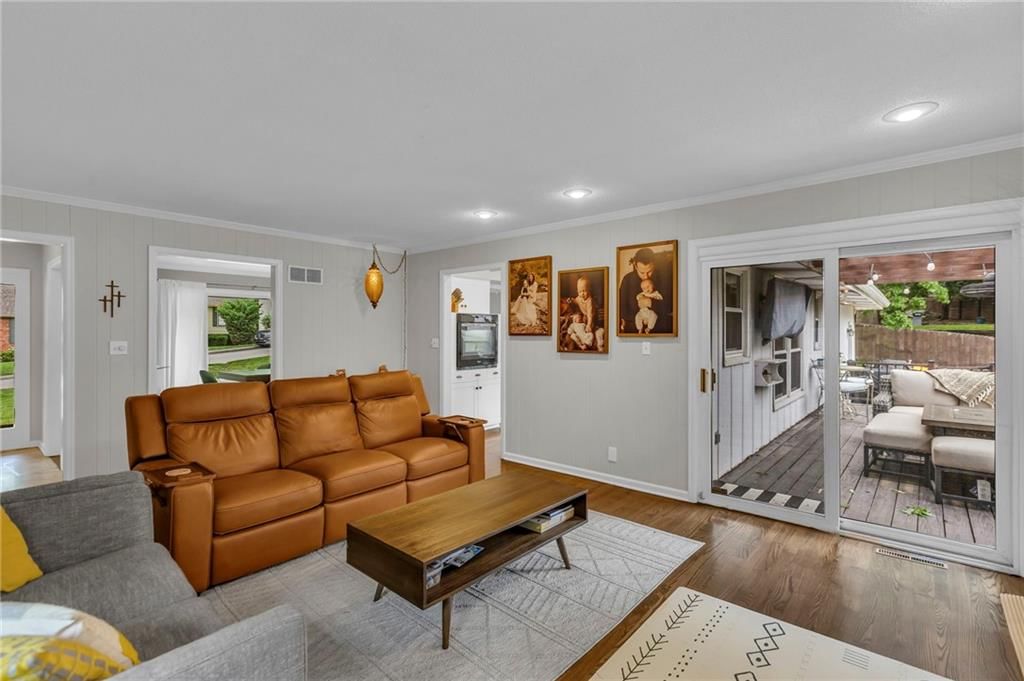 4212 NW Briarcliff Lane — photo 13