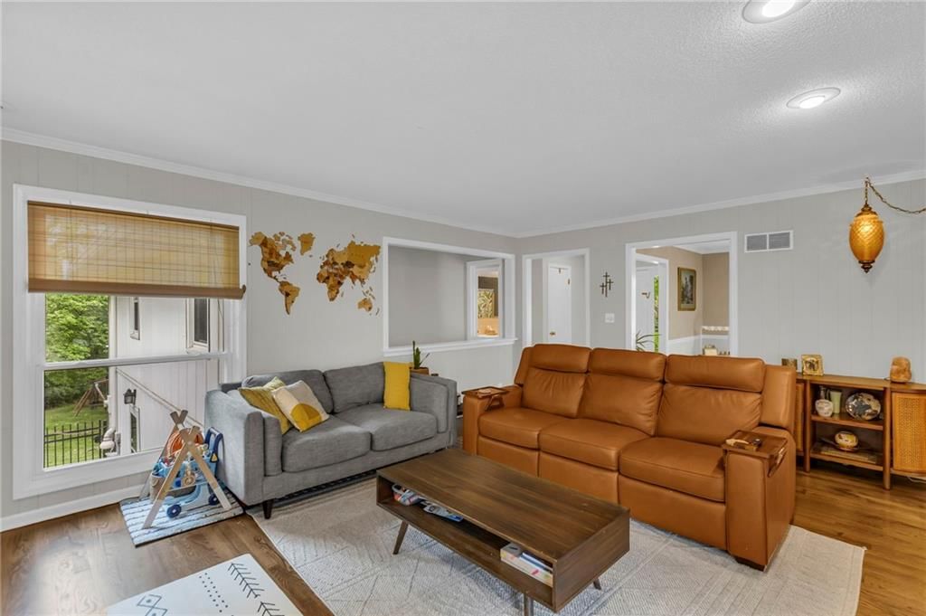 4212 NW Briarcliff Lane — photo 14