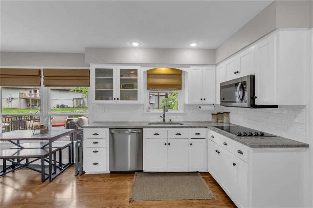 4212 NW Briarcliff Lane — photo 16
