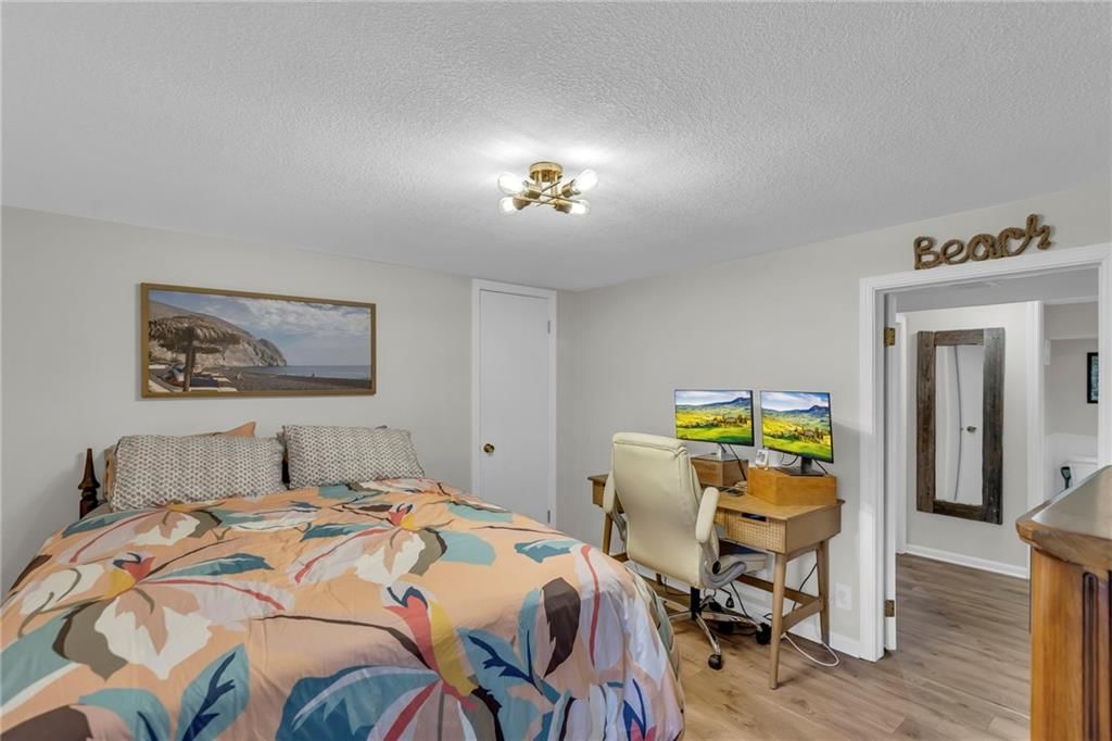 4212 NW Briarcliff Lane — photo 44