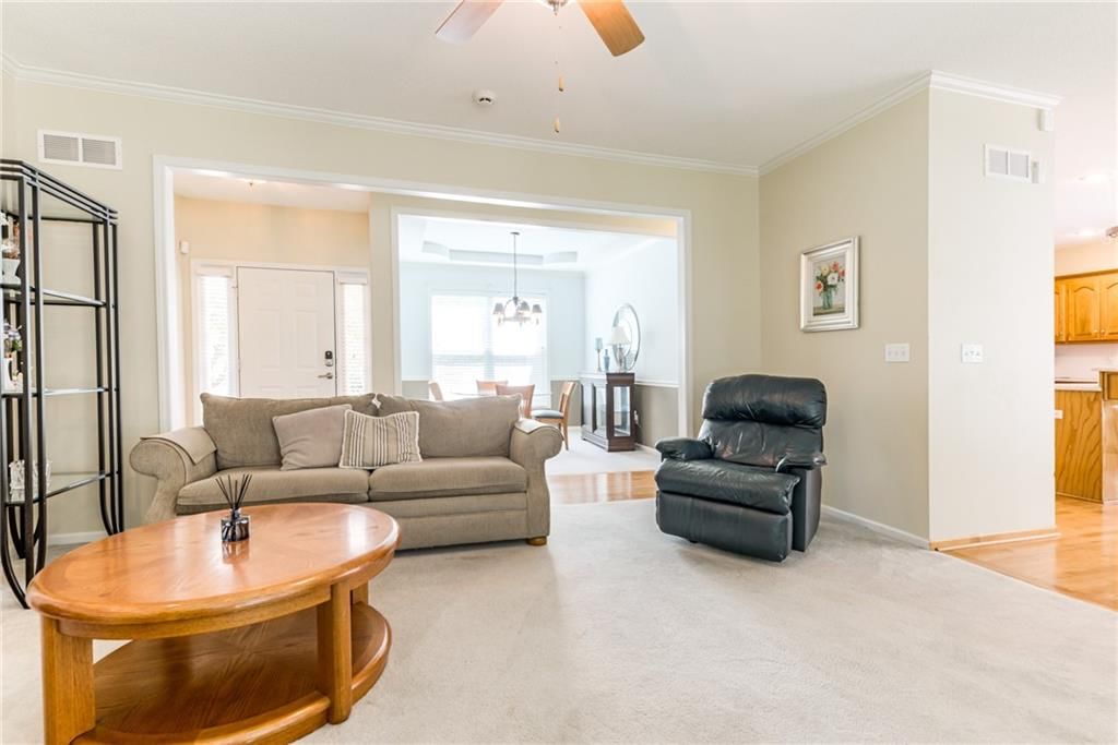 13238 Reeder Street — photo 9