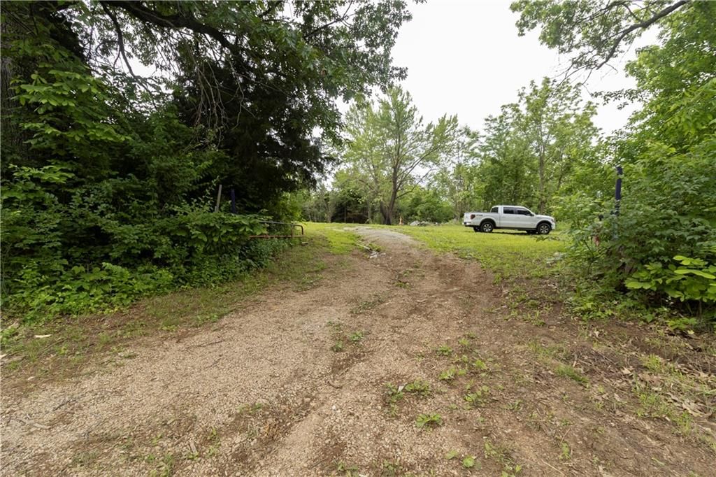 128 SW mo 2 N/A — photo 26