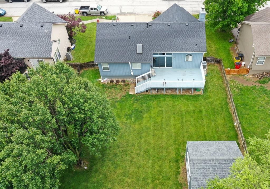 2311 NE Maybrook Drive — photo 45