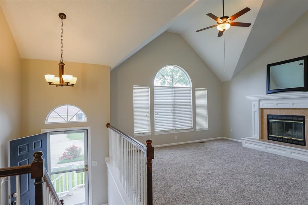 2311 NE Maybrook Drive — photo 6