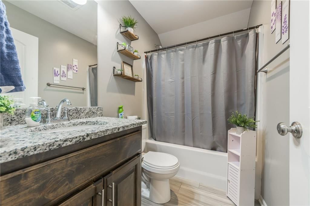 2808 E Cedar Place — photo 26