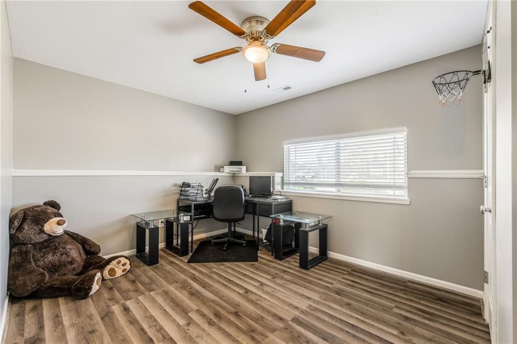 2808 E Cedar Place — photo 30