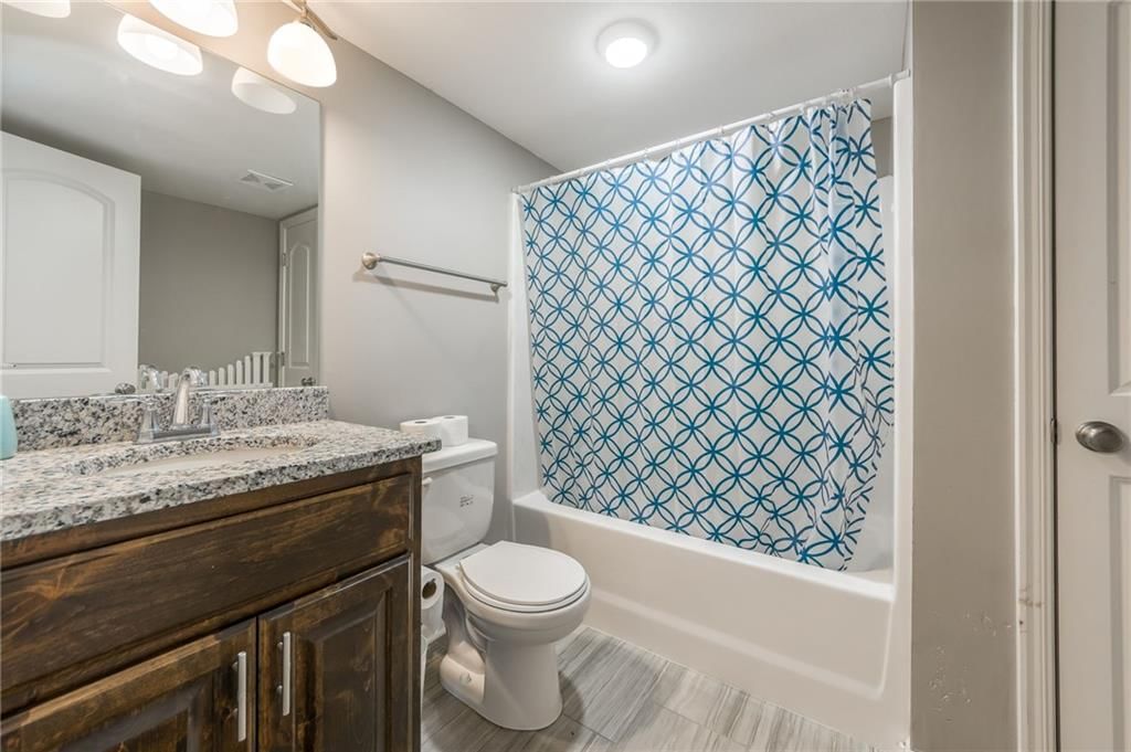 2808 E Cedar Place — photo 32