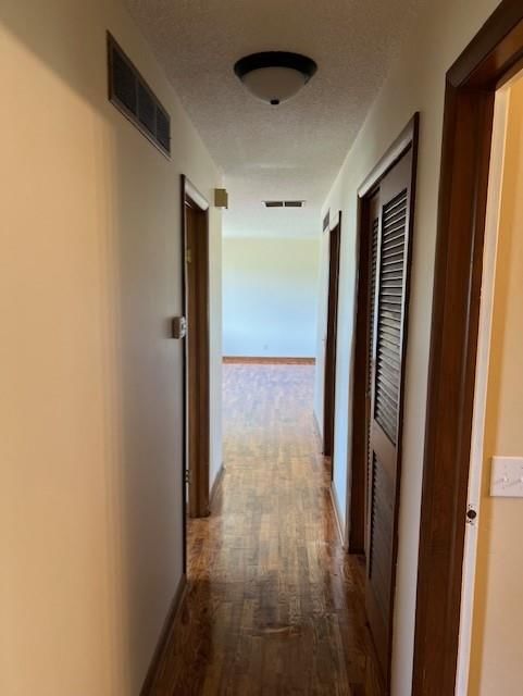 805 E Price Avenue — photo 26