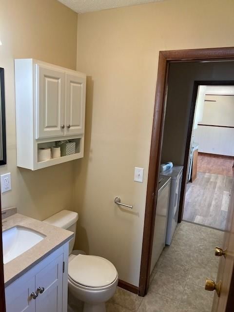 805 E Price Avenue — photo 31