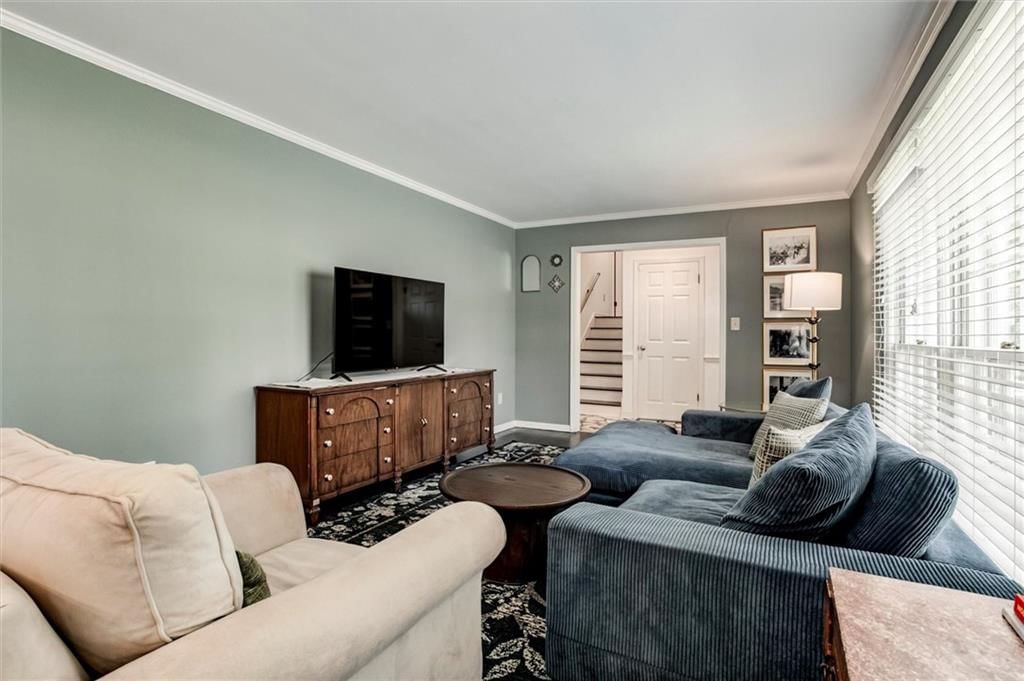 5625 W 97th Terrace — photo 8