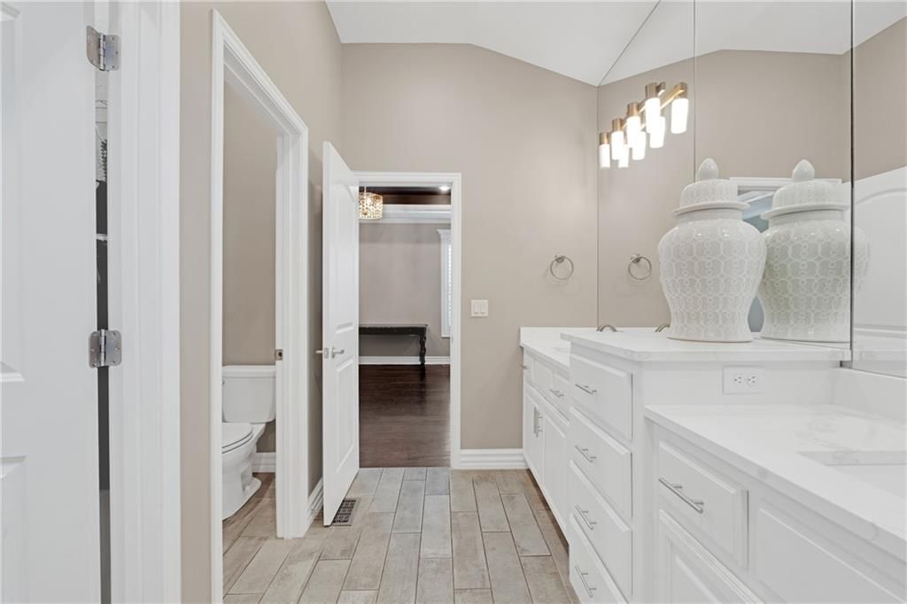 3921 SW Odell Drive — photo 15