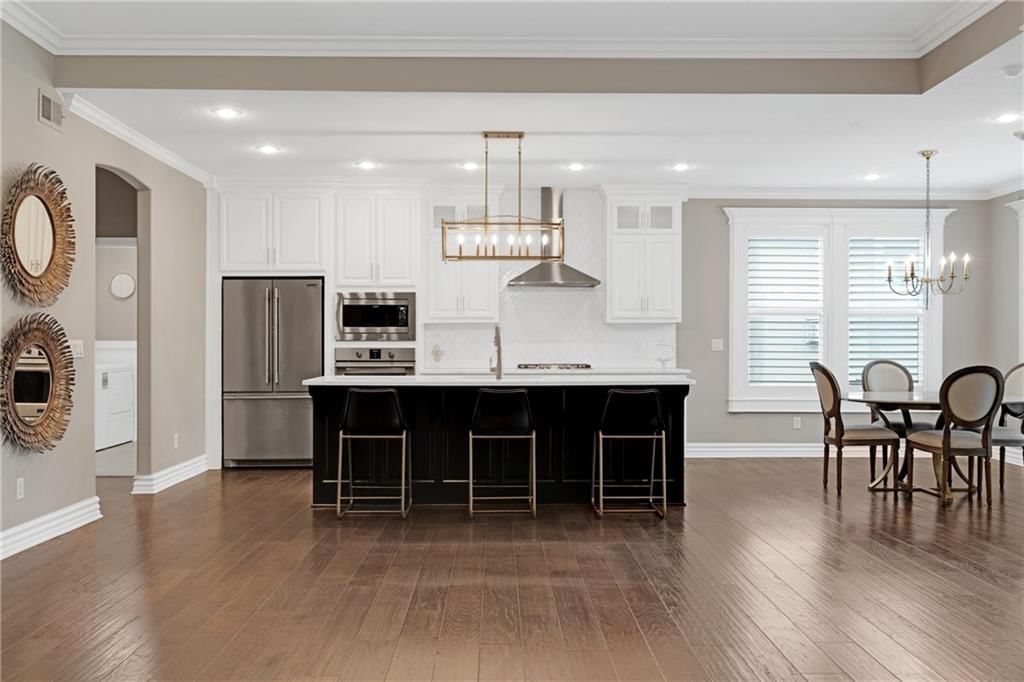 3921 SW Odell Drive — photo 3