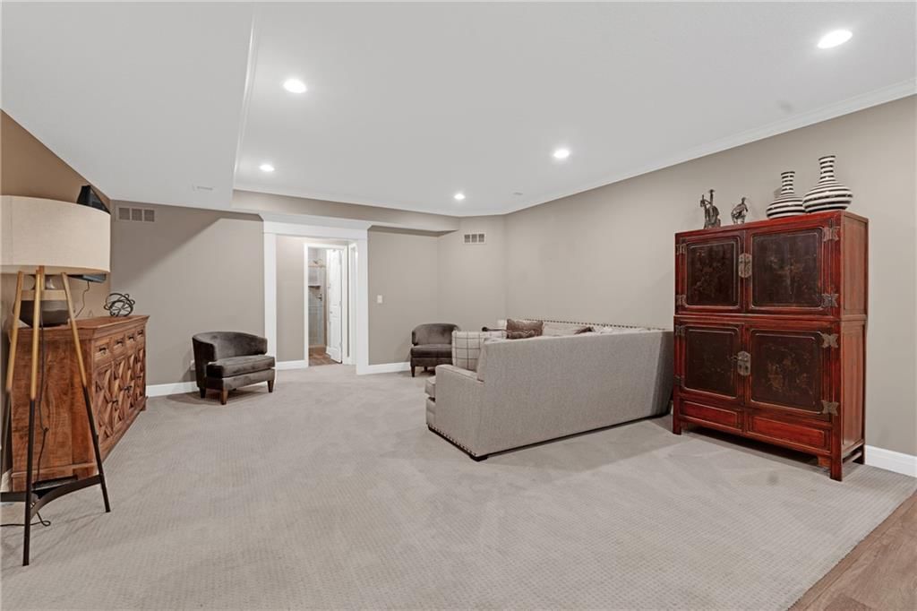 3921 SW Odell Drive — photo 29