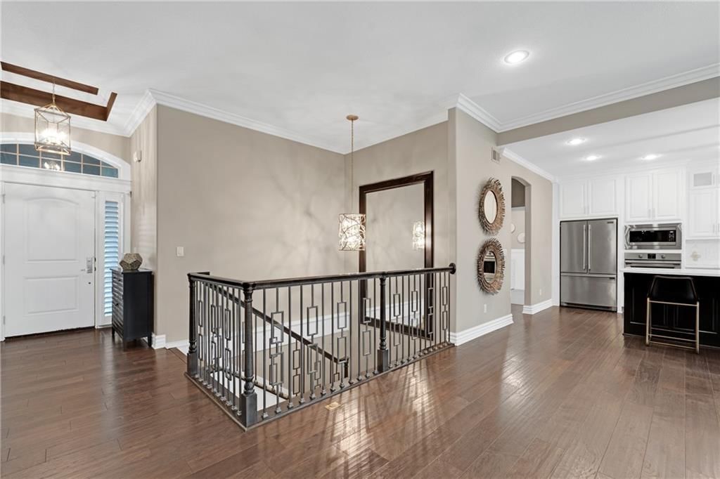 3921 SW Odell Drive — photo 8