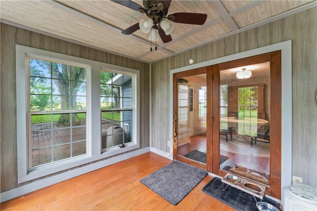 222 S Elm Street — photo 17