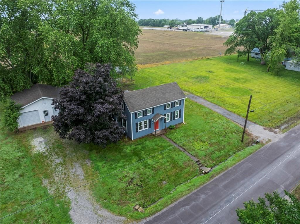 222 S Elm Street — photo 36