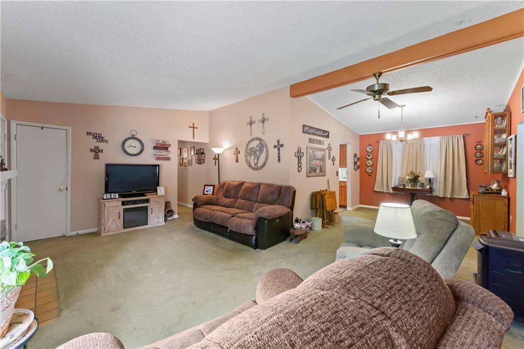 800 Tyler Avenue — photo 9