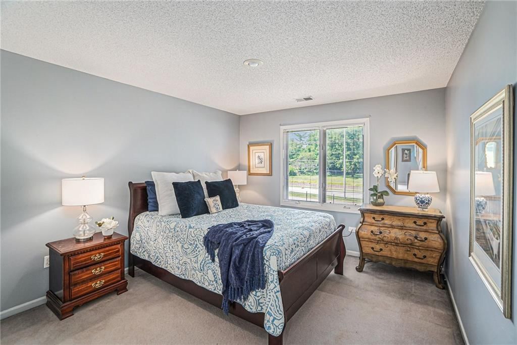 11904 Westgate Circle — photo 18
