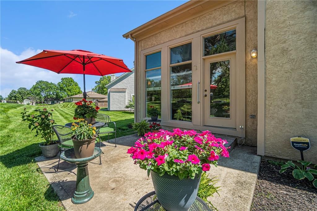 11904 Westgate Circle — photo 26