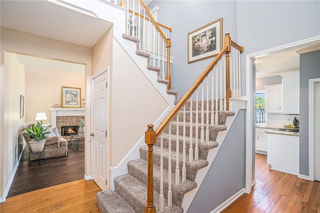 11904 Westgate Circle — photo 4