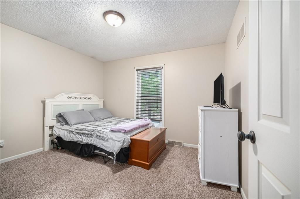 8628 N Harrison Street — photo 17