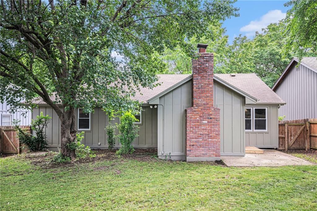 8628 N Harrison Street — photo 23