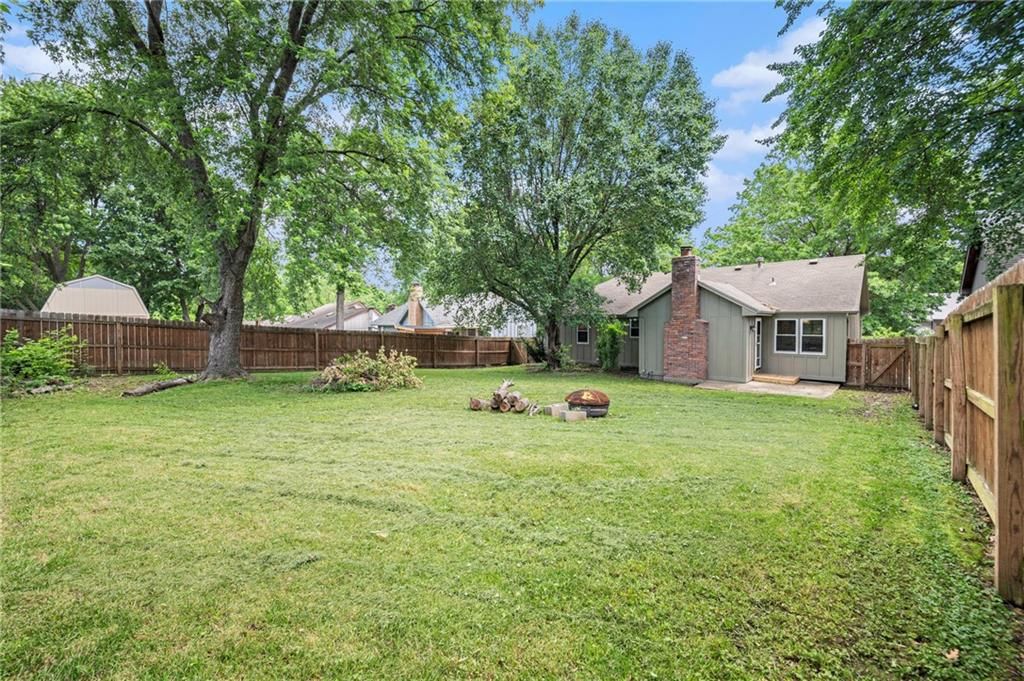 8628 N Harrison Street — photo 24