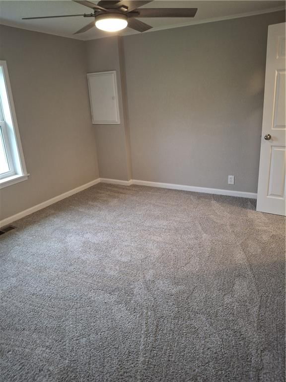 715 E Blackhawk Street — photo 7