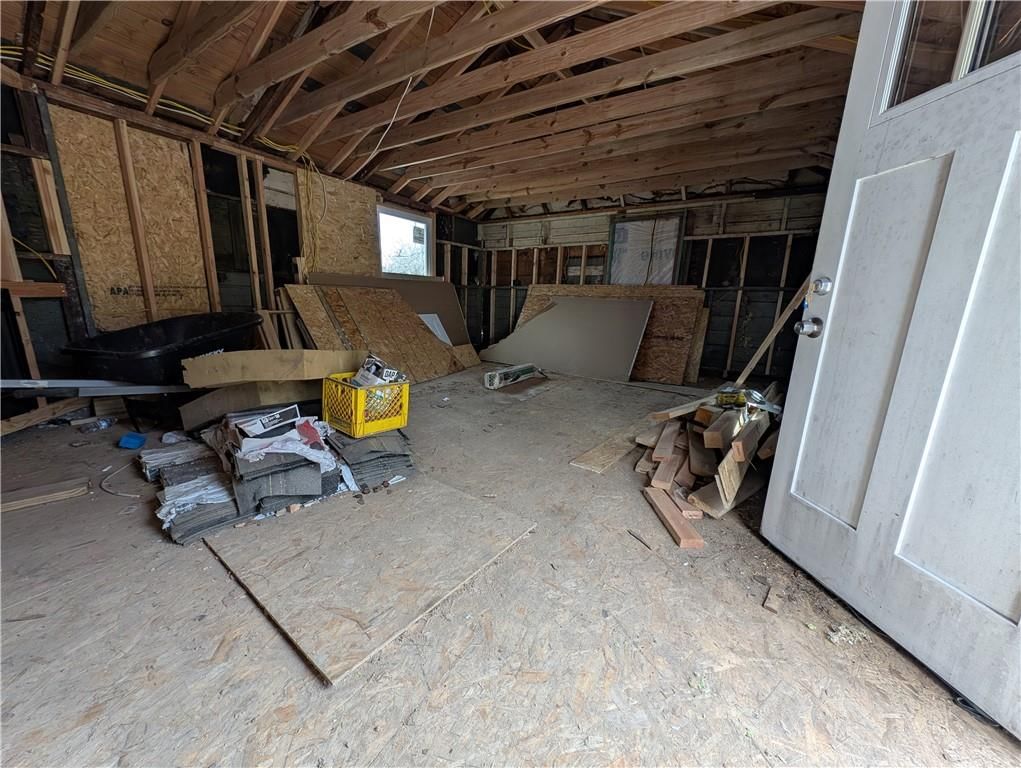 3933 N Lister Avenue — photo 6