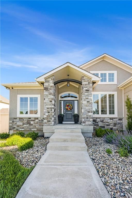 14814 Thousand Oaks Place — photo 11