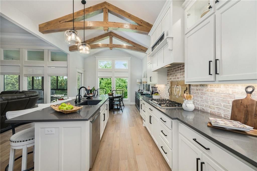 14814 Thousand Oaks Place — photo 25