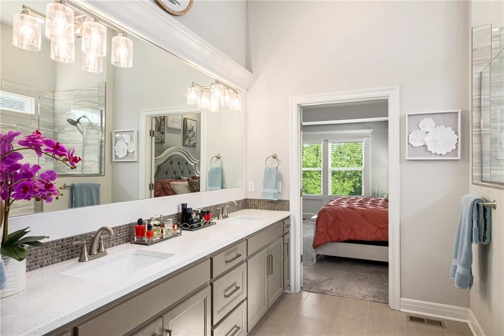 14814 Thousand Oaks Place — photo 30