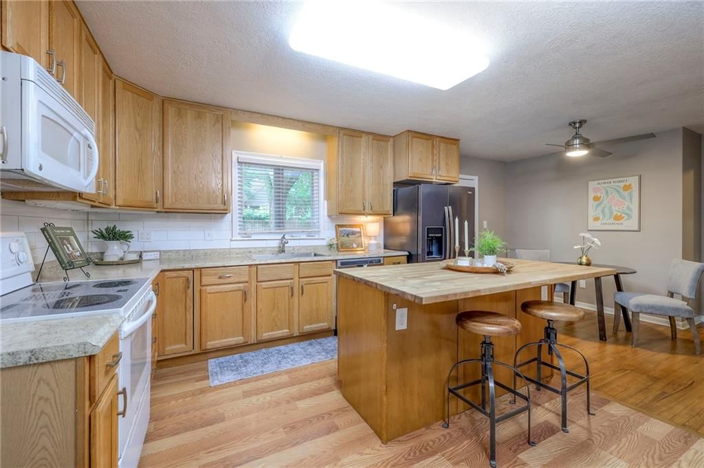 6109 W 54th Terrace — photo 13
