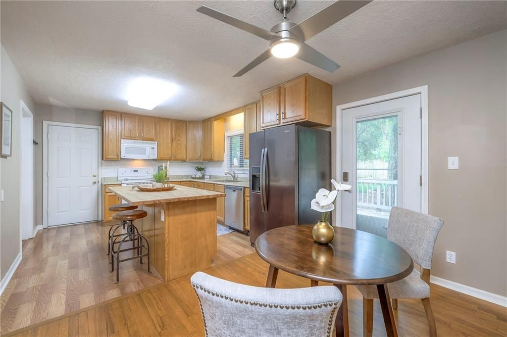 6109 W 54th Terrace — photo 16