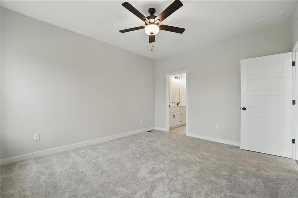 500 Woodview Drive — photo 15