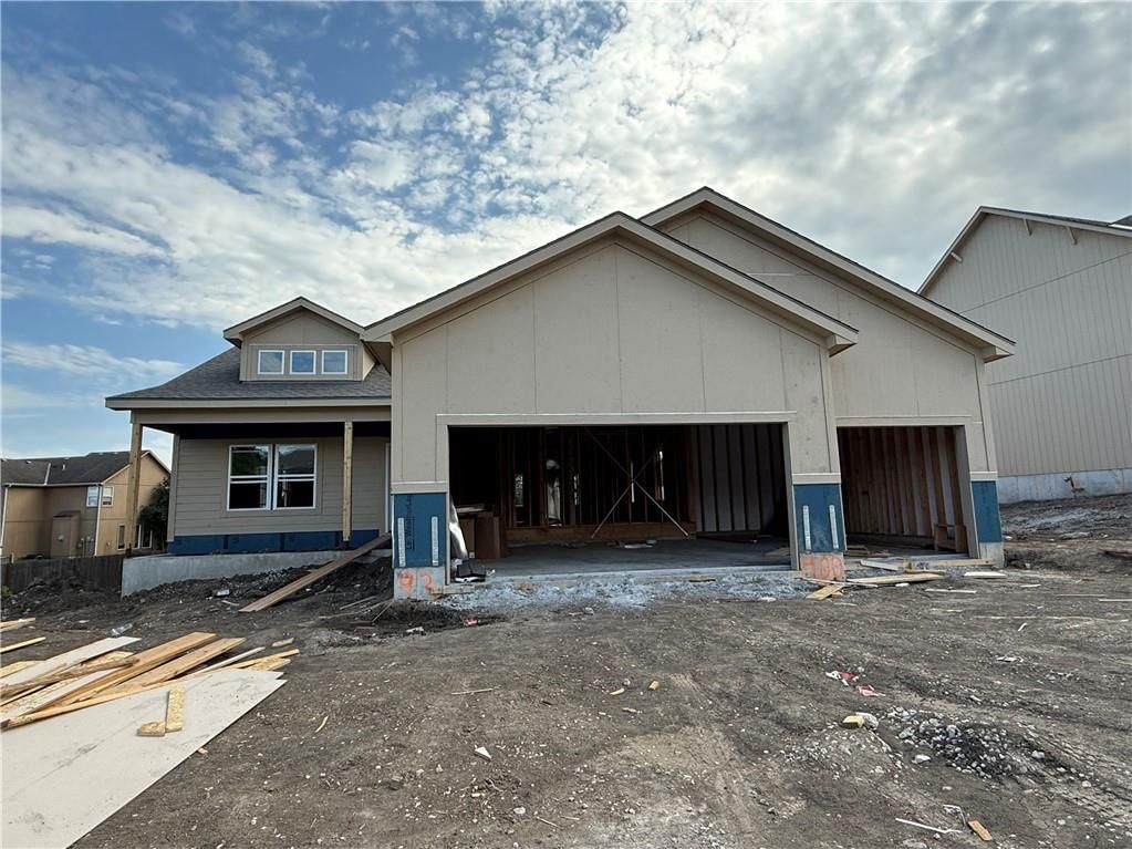 400 Meadowlark Drive — photo 2
