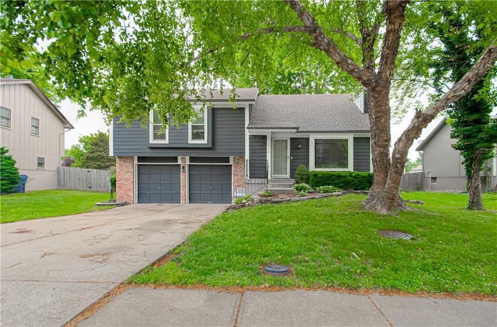 16112 W 124TH Circle — photo 27